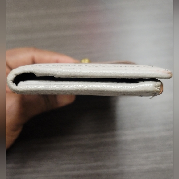 Fossil Clutch Leather Wallet. Gray w/brown strap - Picture 7 of 16